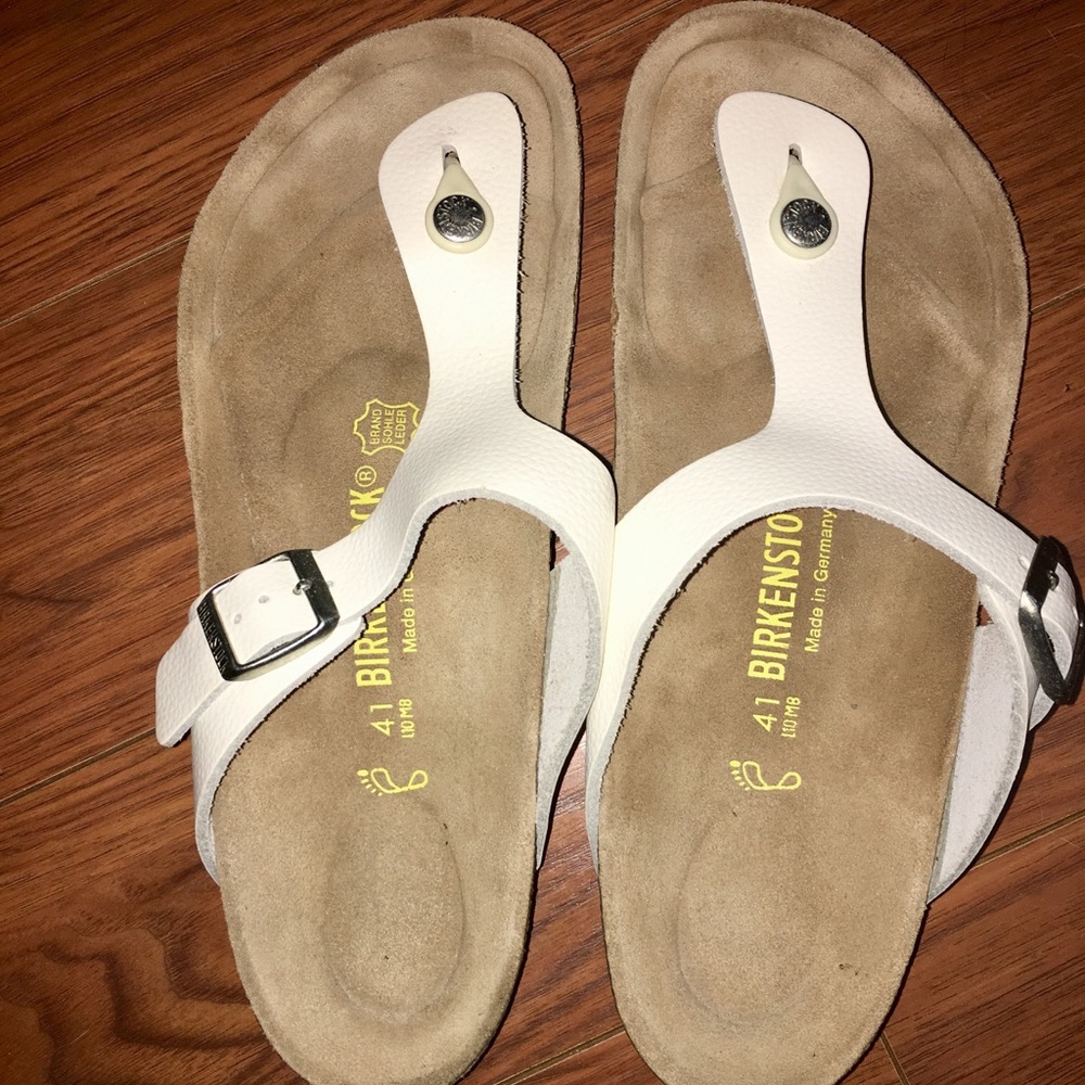 Birkenstock Gizeh sandals